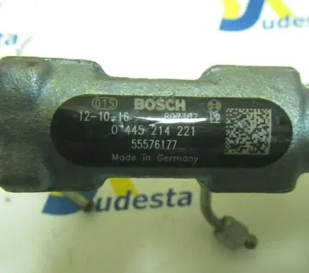 Opel Insignia A Fuel main line pipe 0445214221