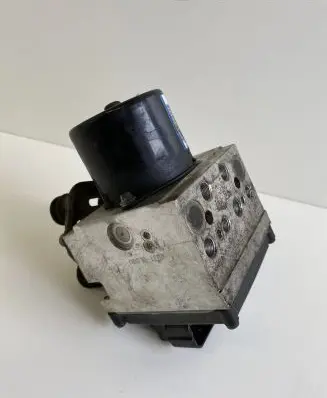Volkswagen PASSAT B6 ABS Pump 3C0614109