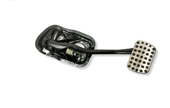 Mercedes-Benz GLC X253 C253 Brake pedal A2052920415