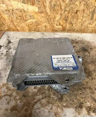 Mercedes-Benz E W210 Engine control unit/module A0165457632 04010009B