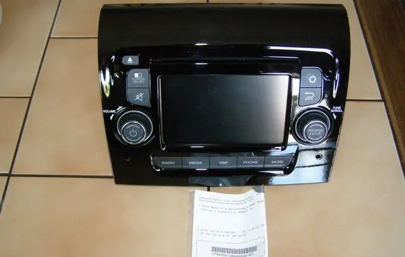 Peugeot Boxer Radio/CD/DVD/GPS head unit A2C96299400 07355857890