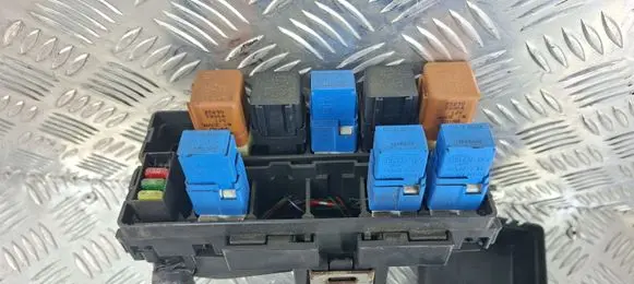 Fuse box set