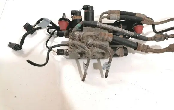 BMW 7 E65 E66 Active stabilizer control/valve assembly 3044641