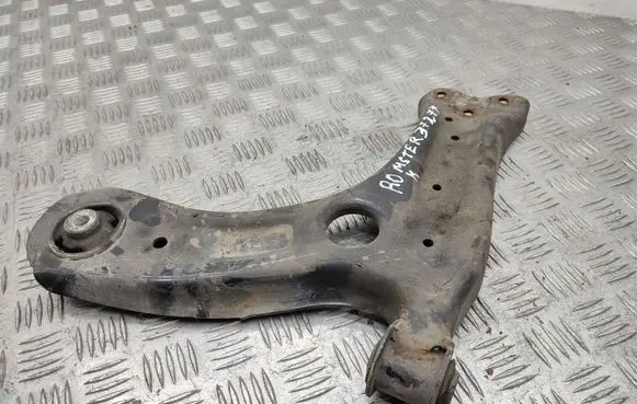 Skoda Roomster (5J) Front lower control arm/wishbone
