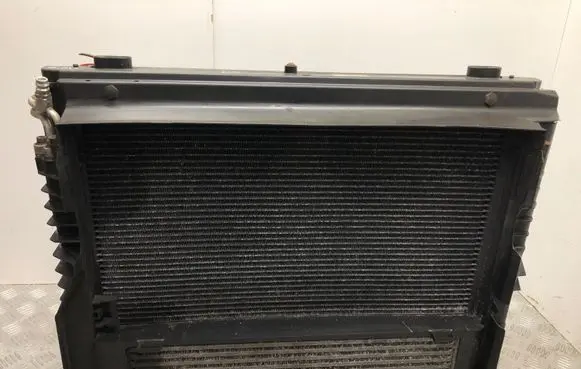 BMW 5 E60 E61 Radiator set 7787830 7810333 22793115