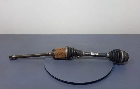 BMW 7 F01 F02 F03 F04 Front driveshaft 8639522