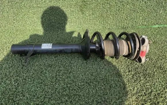 Front shock absorber/damper