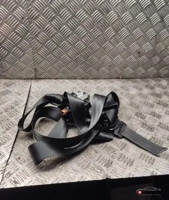 Volvo XC40 Front seatbelt 638023800b