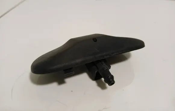 Volkswagen PASSAT B7 Windshield washer spray nozzle 5m0955985c