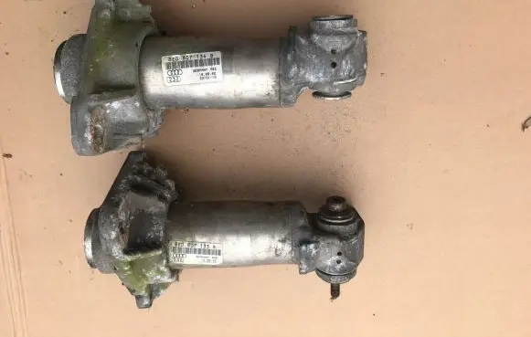 Audi A4 S4 B6 8E 8H Front bumper shock/impact absorber 8E0807133 8E0807134
