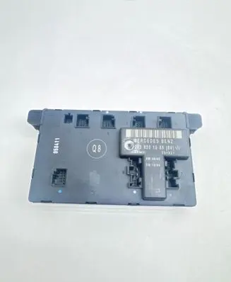 Mercedes-Benz C W203 Door control unit/module 2038201585