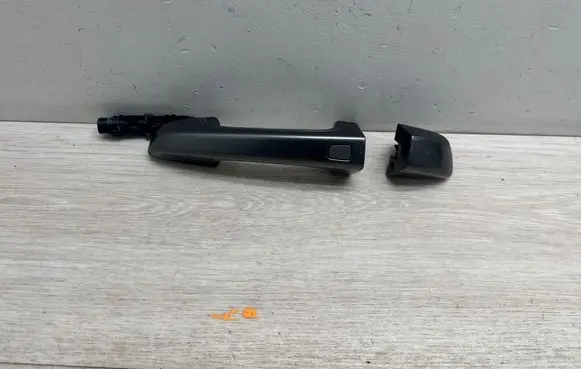 Porsche Cayenne (92A) Rear door exterior handle 7P5837206C 7P5837206 95853120601G2X