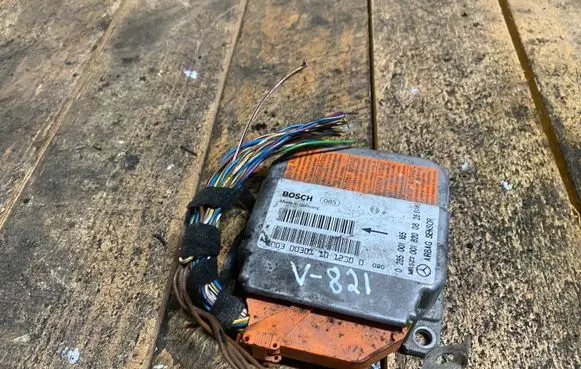 Mercedes-Benz CLK A208 C208 Airbag control unit/module 0285001165