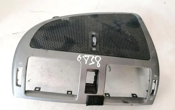 Toyota Avensis T270 Dash center air vent grill 55670051 55670-051