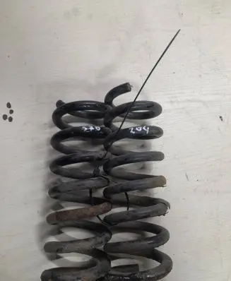 Mercedes-Benz C W204 Rear coil spring 