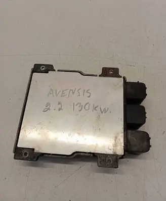Toyota Avensis T250 Fuel injection control unit/module 8987120070 1310001371