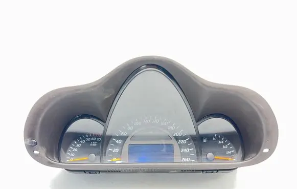 Mercedes-Benz C W203 Speedometer (instrument cluster) A2035404111
