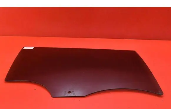 Opel Zafira C Rear door window glass