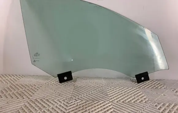 Audi A8 S8 D4 4H Front door window glass four-door 4H0845022G