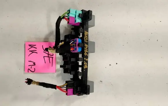 Audi A4 S4 B6 8E 8H Other relay V23134B52X227