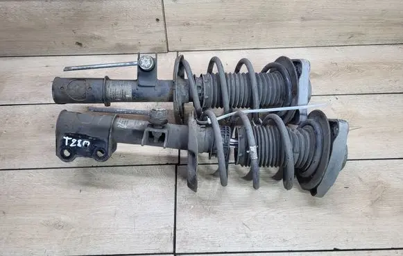 Mercedes-Benz A W176 Front shock absorber with coil spring A1763203913