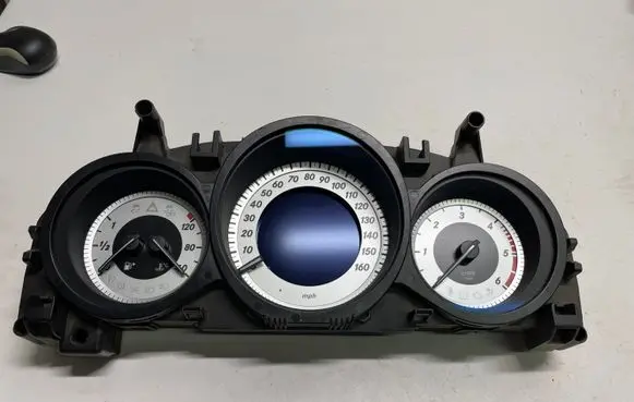 Mercedes-Benz C W204 Speedometer (instrument cluster) A2049005813
