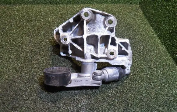 Fiat Talento Engine mounting bracket 117102877R 117501769R