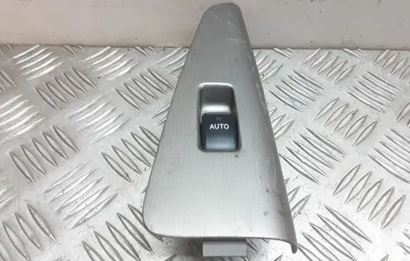 Toyota Corolla Verso E121 Electric window control switch 7427213040