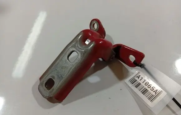 Opel Astra J Rear door lower hinge 