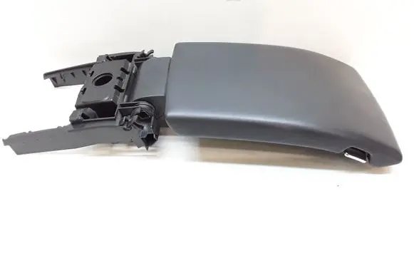 Volvo V70 Armrest