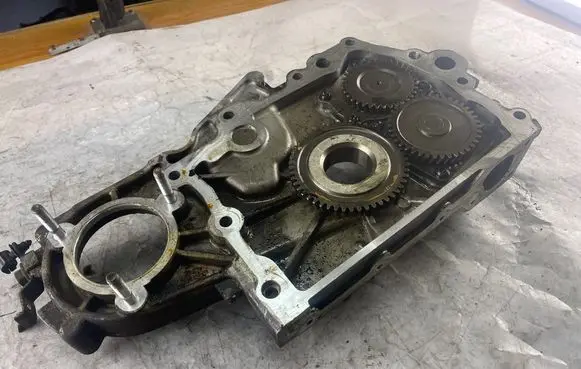 Jeep Cherokee III KJ Vacuum pump 2044F27907