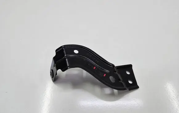 Seat Ateca Fender mounting bracket 575821431