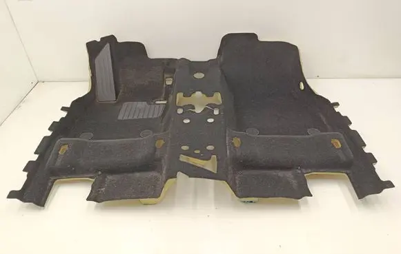 BMW 2 F46 Front floor carpet liner 9471223