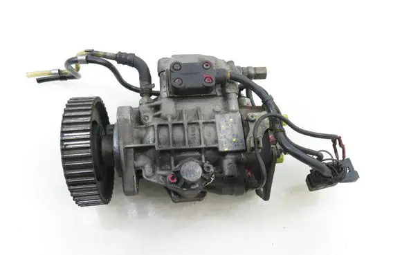 Audi A3 S3 8L Fuel injection high pressure pump 0460404977 038130107D