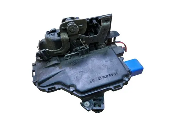 Skoda Fabia Mk1 (6Y) Front door lock