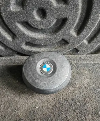 BMW X3 E83 Steering wheel airbag 33342136501T 305714399001AA