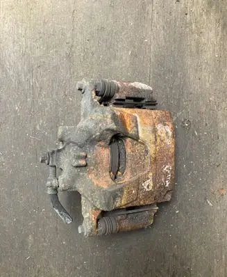 Chevrolet Orlando Front brake caliper