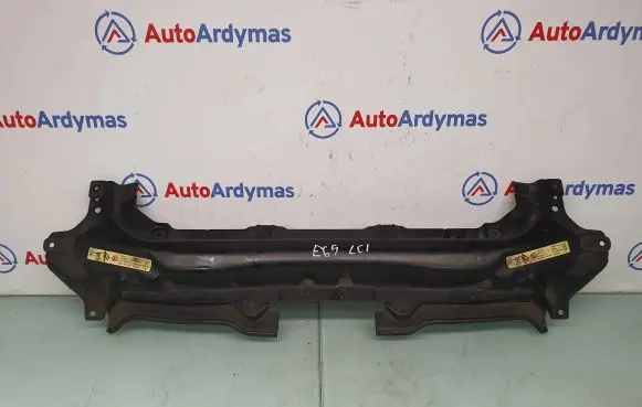Top upper radiator support slam panel