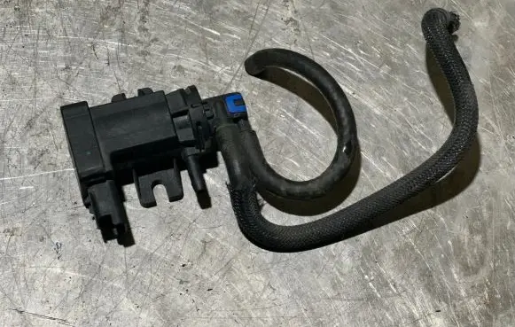 Peugeot 508 Turbo solenoid valve