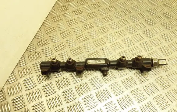 Ford Mondeo Mk III Fuel main line pipe 2S709D0280AE R9144Z050B 9307Z507A
