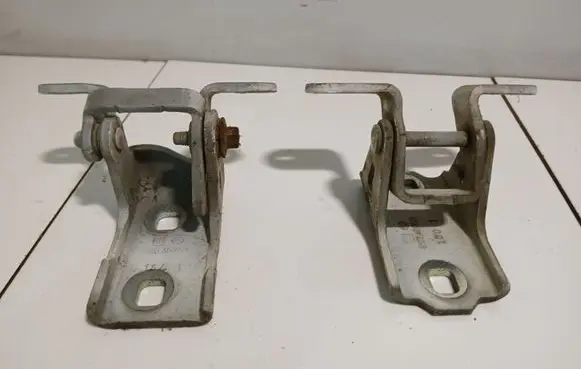 Opel Insignia A Front door hinge set ES03A046574
