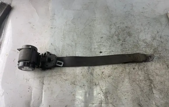 Hyundai Matrix Rear seatbelt 8982017000