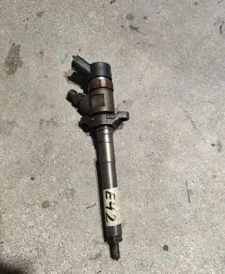 Ford Focus Fuel injector 0445110239