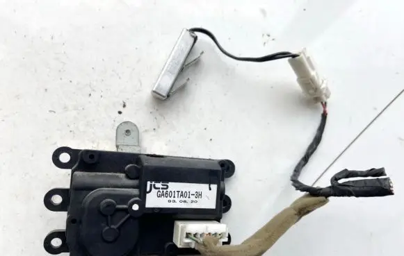 Mazda Xedos 9 Air flap motor/actuator ga601ta013h ga601ta01-3h
