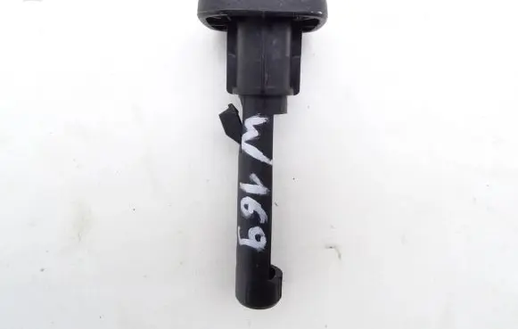 Mercedes-Benz A W169 Front driver seat rail A1699100217