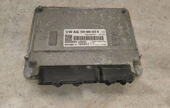 Skoda Fabia Mk3 (NJ) Engine control unit/module 03D906023B 5WP4050404 SM0691