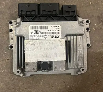 Peugeot 3008 I Engine control unit/module 9663193780 9666326080 0261201505