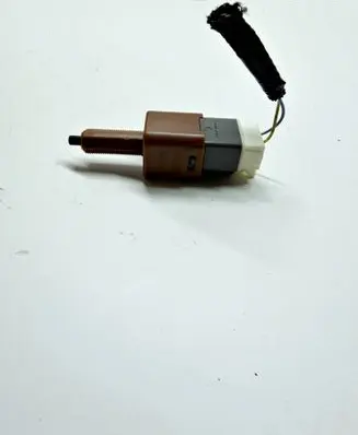 Renault Kadjar Brake pedal sensor switch 