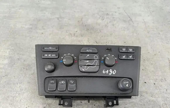 Volvo V70 Climate control/heater control trim 9452368