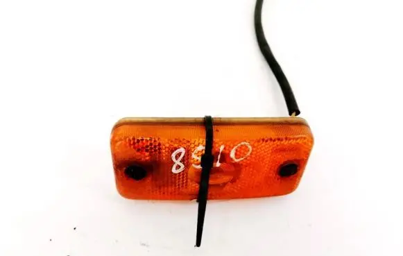 Rear tail light reflector